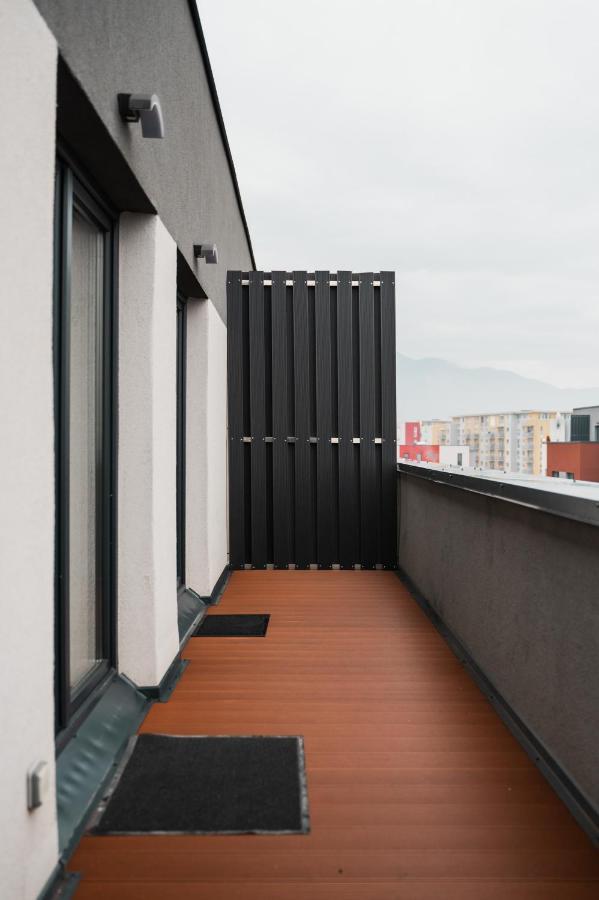 Skylark - Zurich With Terrace & Mountain View * Braşov